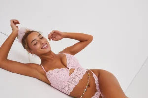 Woman For Love & Lemons Creamsicle Lace Bra