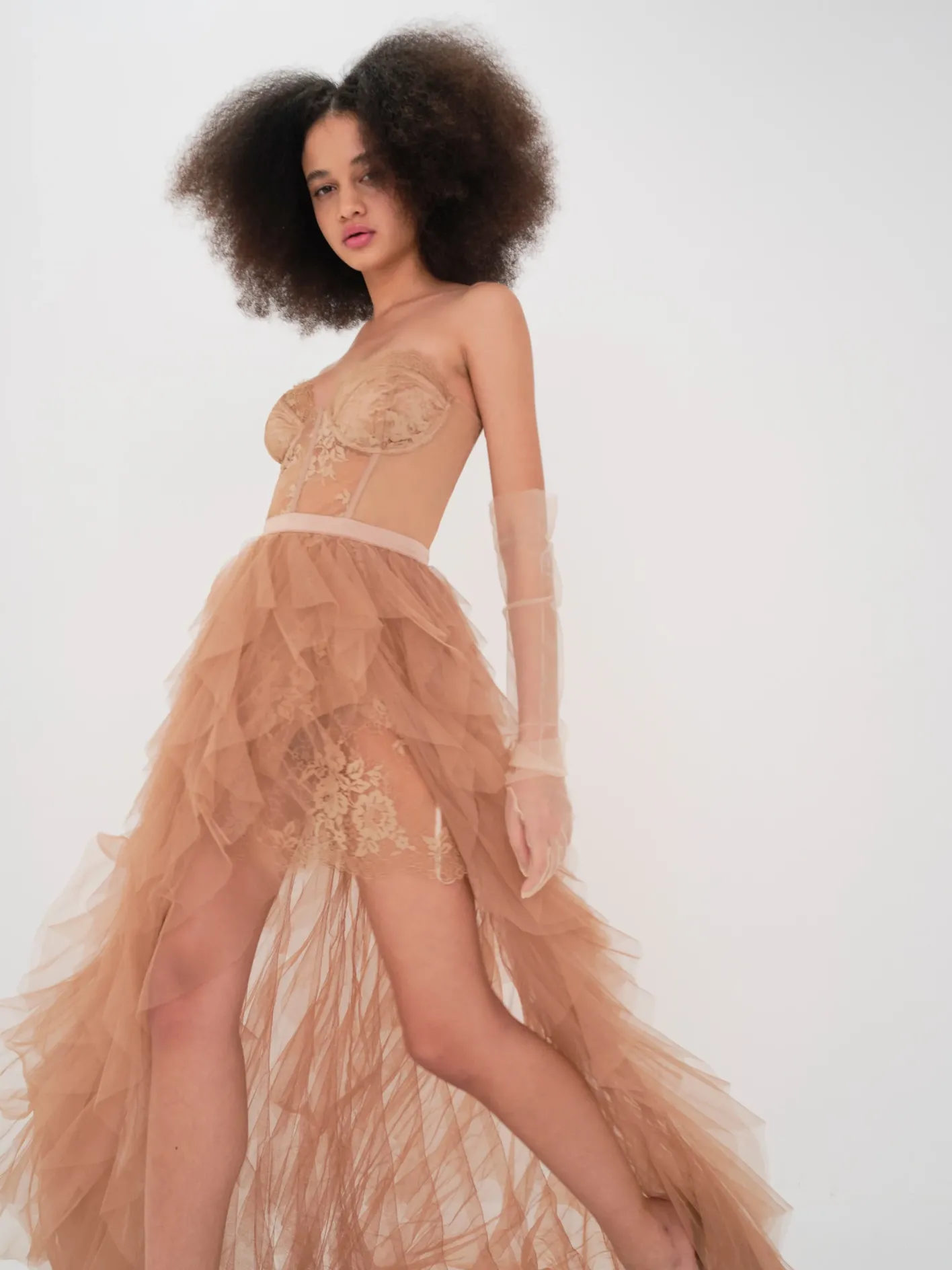 for_love__lemons_x_revolv_2-4.webp Woman For Love & Lemons X Revolve Bustier Gown