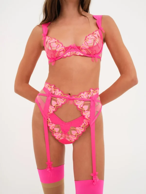 Woman For Love & Lemons Graphic Hearts Garter