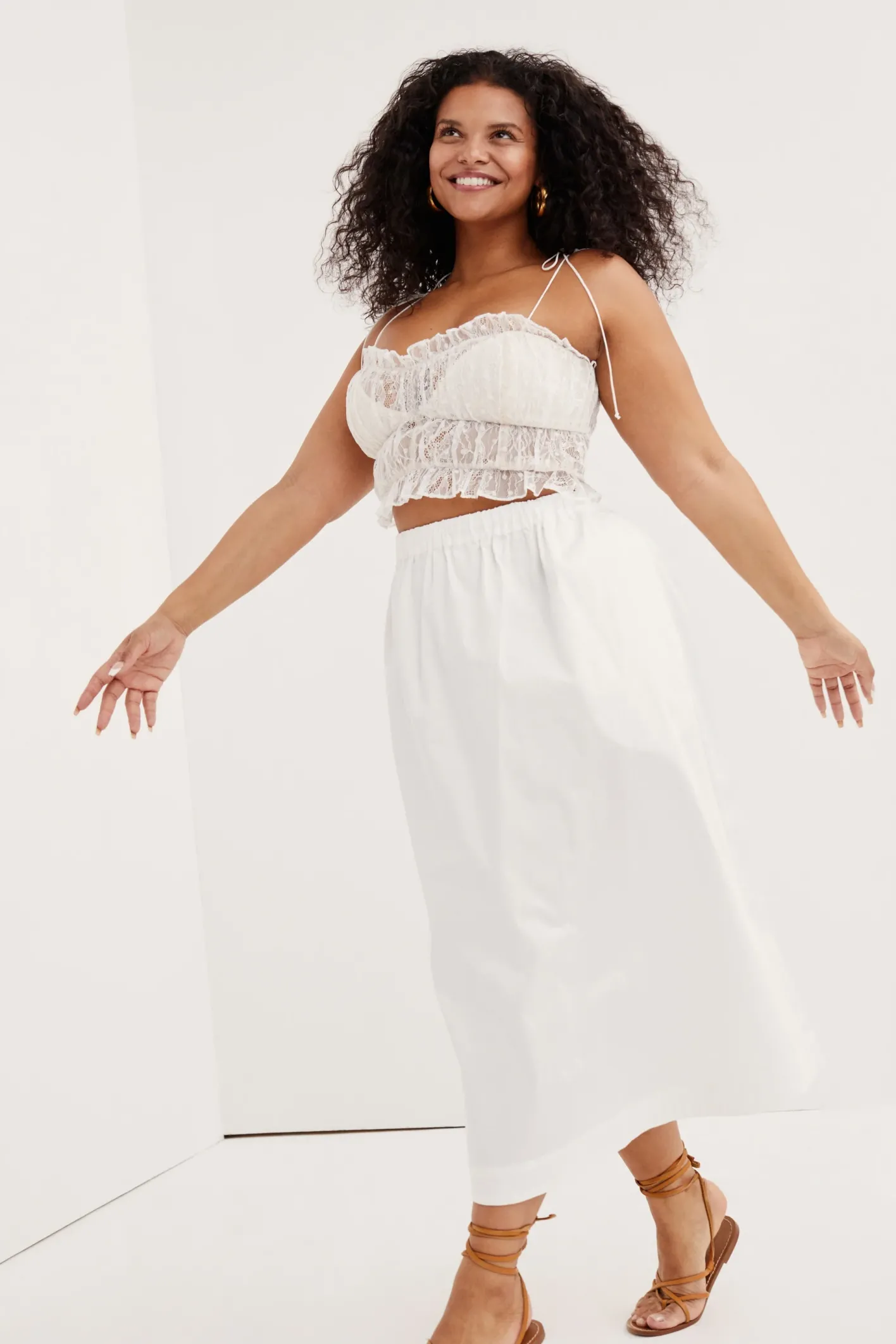 jules_crop_top_6.webp Woman For Love & Lemons Jules Crop Top