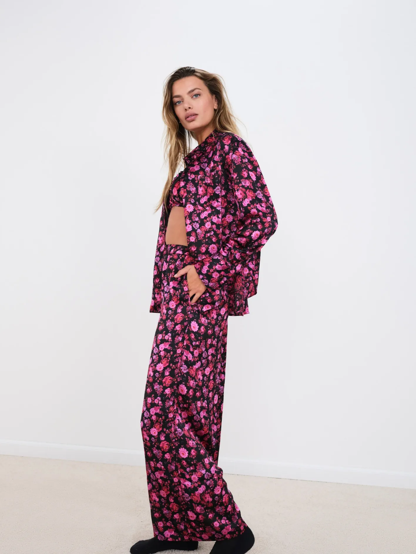 lola_long_pj_pant_1.webp Woman For Love & Lemons Lola Long Pj Pant