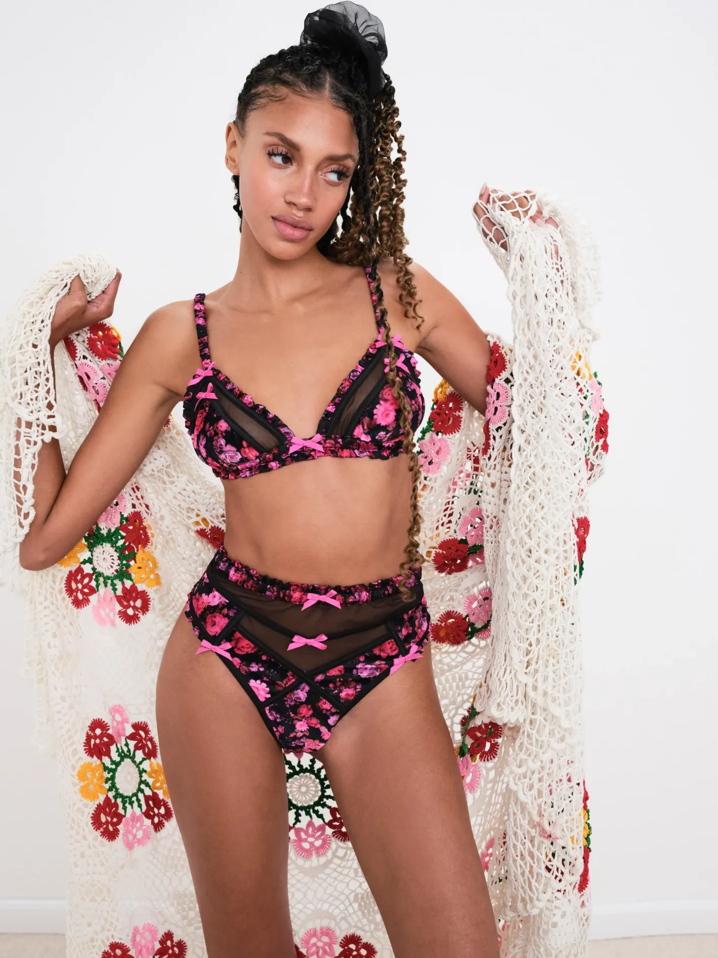 lola_triangle_bra_0.webp Woman For Love & Lemons Lola Triangle Bra