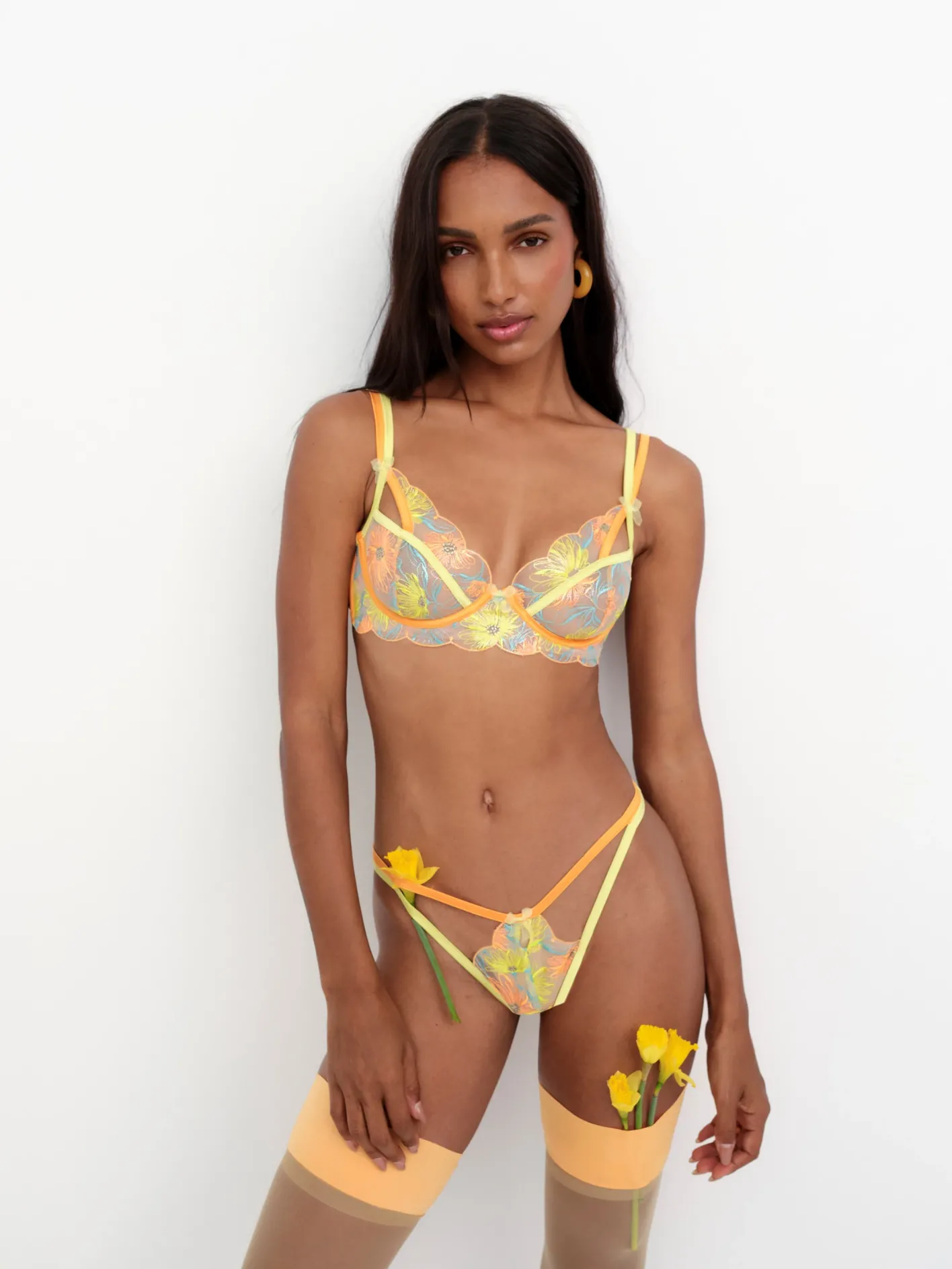 waterlily_embroidery_thon_1.webp Woman For Love & Lemons Waterlily Embroidery Thong Panty